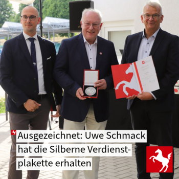 Ausgezeichnet: Silberne Verdienstplakette für Uwe Schmack