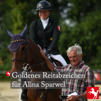 Goldenes Reitabzeichen für Alina Sparwel